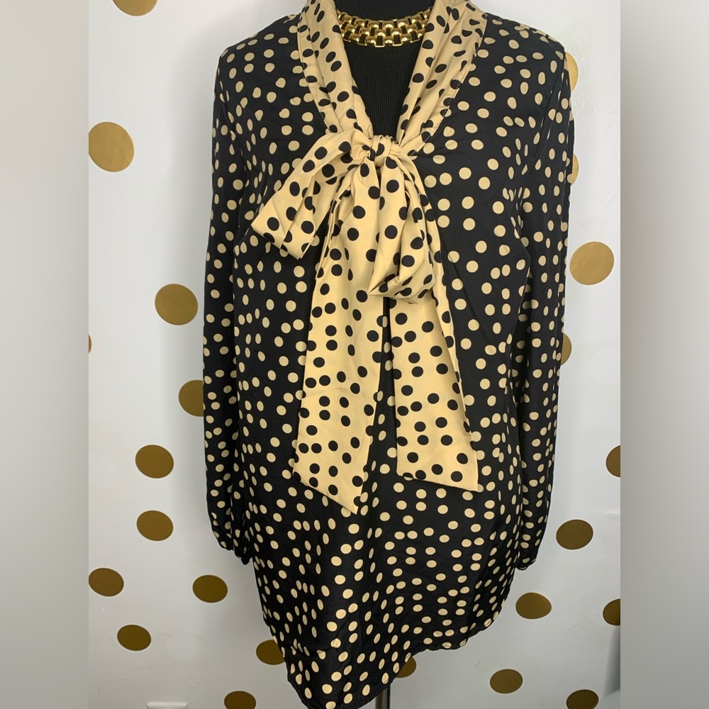 MudPie Polka Dot Printed Women’s Top - Size: M